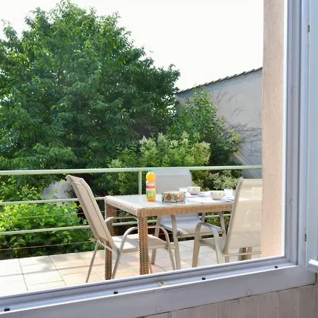 Comme Chez Mamie - Terrasse - Proche Centre Apartamento