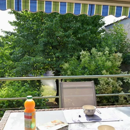 Comme Chez Mamie - Terrasse - Proche Centre Apartment